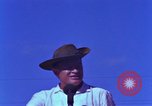 Standbild Bob Hope Bien Hoa in Vietnam, 1965, aus Sekunde 42 historischem Filmmaterial Videoclip 65675041108