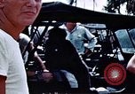 Standbild Carole Landis unterhaltsam Truppen Eniwetok Atoll Marshall Inseln, 1944, aus Sekunde 26 historischem Filmmaterial Videoclip 65675041119