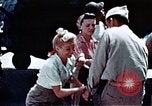 Standbild Carole Landis unterhaltsam Truppen Eniwetok Atoll Marshall Inseln, 1944, aus Sekunde 61 historischem Filmmaterial Videoclip 65675041119