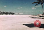 Standbild Bob Hope Bonriki Island Pacific Theater, 1944, aus Sekunde 4 historischem Filmmaterial Videoclip 65675041126