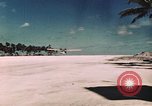 Standbild Bob Hope Bonriki Island Pacific Theater, 1944, aus Sekunde 5 historischem Filmmaterial Videoclip 65675041126