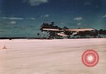 Standbild Bob Hope Bonriki Island Pacific Theater, 1944, aus Sekunde 9 historischem Filmmaterial Videoclip 65675041126