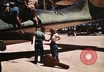 Standbild Bob Hope Bonriki Island Pacific Theater, 1944, aus Sekunde 44 historischem Filmmaterial Videoclip 65675041126