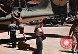Standbild Bob Hope Bonriki Island Pacific Theater, 1944, aus Sekunde 46 historischem Filmmaterial Videoclip 65675041126