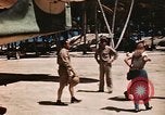 Standbild Bob Hope Bonriki Island Pacific Theater, 1944, aus Sekunde 50 historischem Filmmaterial Videoclip 65675041126