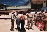 Standbild Bob Hope Bonriki Island Pacific Theater, 1944, aus Sekunde 60 historischem Filmmaterial Videoclip 65675041126