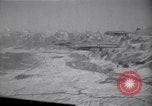 Standbild C-82 Flugzeuge Air Drop liefert Korea, 1950, aus Sekunde 36 historischem Filmmaterial Videoclip 65675041138