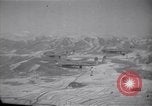 Standbild C-82 Flugzeuge Air Drop liefert Korea, 1950, aus Sekunde 43 historischem Filmmaterial Videoclip 65675041138