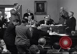 Standbild Kefauver Ausschuss New York United States USA, 1951, aus Sekunde 23 historischem Filmmaterial Videoclip 65675041151