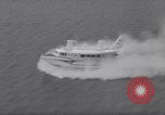 Standbild Luftkissen Fahrzeug Saint Lawrence river Kanada, 1963, aus Sekunde 44 historischem Filmmaterial Videoclip 65675041165