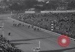 Standbild Kentucky Derby Louisville Kentucky USA, 1936, aus Sekunde 25 historischem Filmmaterial Videoclip 65675041174