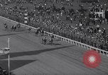 Standbild Kentucky Derby Louisville Kentucky USA, 1936, aus Sekunde 30 historischem Filmmaterial Videoclip 65675041174