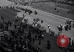 Standbild Kentucky Derby Louisville Kentucky USA, 1936, aus Sekunde 47 historischem Filmmaterial Videoclip 65675041174