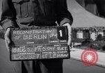 Immagine di Edifici residenziali Berlino Germania, 1952, secondo 8 filmato di repertorio 65675041175