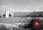 Immagine di Eagle Square Berlino Germania, 1952, secondo 11 filmato di repertorio 65675041176