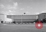 Immagine di Eagle Square Berlino Germania, 1952, secondo 34 filmato di repertorio 65675041176