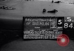 Immagine di Bomba ha distrutto edifici di Berlino del post guerra Berlino Germania, 1952, secondo 1 filmato di repertorio 65675041179