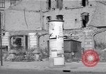 Immagine di Bomba ha distrutto edifici di Berlino del post guerra Berlino Germania, 1952, secondo 54 filmato di repertorio 65675041179