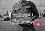 Immagine di La Porta di Brandeburgo Berlino Germania, 1952, secondo 3 filmato di repertorio 65675041181