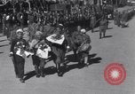 Standbild Feier der Freundschaft Pakt zwischen der Sowjetunion und Aserbaidschan Aserbaidschan Iran, 1946, aus Sekunde 57 historischem Filmmaterial Videoclip 65675041187