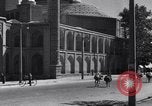 Standbild Royal Palace Teheran Iran, 1943, aus Sekunde 26 historischem Filmmaterial Videoclip 65675041194