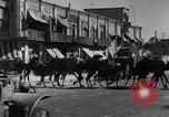 Standbild Royal Palace Teheran Iran, 1943, aus Sekunde 35 historischem Filmmaterial Videoclip 65675041194