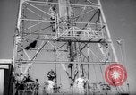 Standbild Bohrungen nach Öl Iran, 1957, aus Sekunde 31 historischem Filmmaterial Videoclip 65675041197
