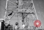 Standbild Bohrungen nach Öl Iran, 1957, aus Sekunde 34 historischem Filmmaterial Videoclip 65675041197