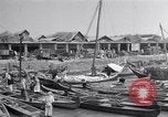 Standbild Ali bin Abi Talib Moschee Dubai, 1944, aus Sekunde 15 historischem Filmmaterial Videoclip 65675041199