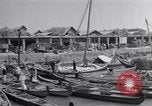 Standbild Ali bin Abi Talib Moschee Dubai, 1944, aus Sekunde 22 historischem Filmmaterial Videoclip 65675041199