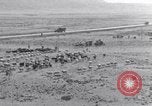 Standbild Nomaden Iran, 1944, aus Sekunde 1 historischem Filmmaterial Videoclip 65675041201