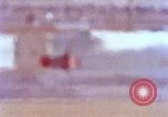 Standbild Stan Barrett fahren eine Rakete powered Auto California United States USA, 1979, aus Sekunde 36 historischem Filmmaterial Videoclip 65675041227
