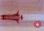 Standbild Stan Barrett fahren eine Rakete powered Auto California United States USA, 1979, aus Sekunde 56 historischem Filmmaterial Videoclip 65675041227