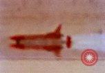 Standbild Stan Barrett fahren eine Rakete powered Auto California United States USA, 1979, aus Sekunde 59 historischem Filmmaterial Videoclip 65675041227