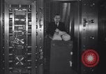 Image Des mesures de sécurité de la banque contre les voleurs de banque gangster Chicago Illinois USA, 1935, de la seconde 10 séquences d'archives historiques vidéo 65675041275
