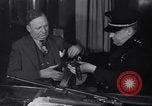 Image Des mesures de sécurité de la banque contre les voleurs de banque gangster Chicago Illinois USA, 1935, de la seconde 28 séquences d'archives historiques vidéo 65675041275