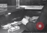 Image Des mesures de sécurité de la banque contre les voleurs de banque gangster Chicago Illinois USA, 1935, de la seconde 55 séquences d'archives historiques vidéo 65675041275