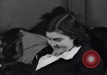 Immagine di Olivia Dionne Chicago Illinois USA, 1935, secondo 22 filmato di repertorio 65675041276