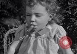 Standbild Patsy Grimmett Glendale California USA, 1936, aus Sekunde 8 historischem Filmmaterial Videoclip 65675041285