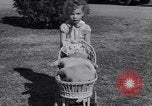 Standbild Patsy Grimmett Glendale California USA, 1936, aus Sekunde 17 historischem Filmmaterial Videoclip 65675041285