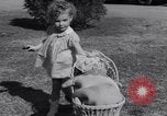 Standbild Patsy Grimmett Glendale California USA, 1936, aus Sekunde 23 historischem Filmmaterial Videoclip 65675041285