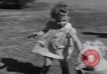 Standbild Patsy Grimmett Glendale California USA, 1936, aus Sekunde 27 historischem Filmmaterial Videoclip 65675041285