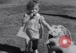Standbild Patsy Grimmett Glendale California USA, 1936, aus Sekunde 30 historischem Filmmaterial Videoclip 65675041285