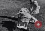 Standbild Patsy Grimmett Glendale California USA, 1936, aus Sekunde 45 historischem Filmmaterial Videoclip 65675041285