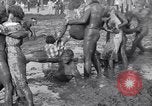 Immagine di Il fango wrestling Los Angeles California USA, 1936, secondo 60 filmato di repertorio 65675041292