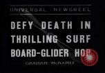 Immagine di Tavola da surf Balboa Newport Beach California USA, 1936, secondo 1 filmato di repertorio 65675041295