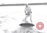 Immagine di Tavola da surf Balboa Newport Beach California USA, 1936, secondo 9 filmato di repertorio 65675041295