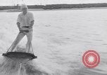 Immagine di Tavola da surf Balboa Newport Beach California USA, 1936, secondo 11 filmato di repertorio 65675041295