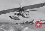Immagine di Tavola da surf Balboa Newport Beach California USA, 1936, secondo 37 filmato di repertorio 65675041295