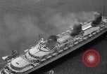 Standbild Französische liner SS Normandie New York City USA, 1936, aus Sekunde 34 historischem Filmmaterial Videoclip 65675041298